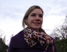 Solène, lycéenne nympho, passe un casting sauvage grâce à son prof de sport!