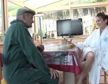 Papy et ses voisines, une grande histoire! (de cul)